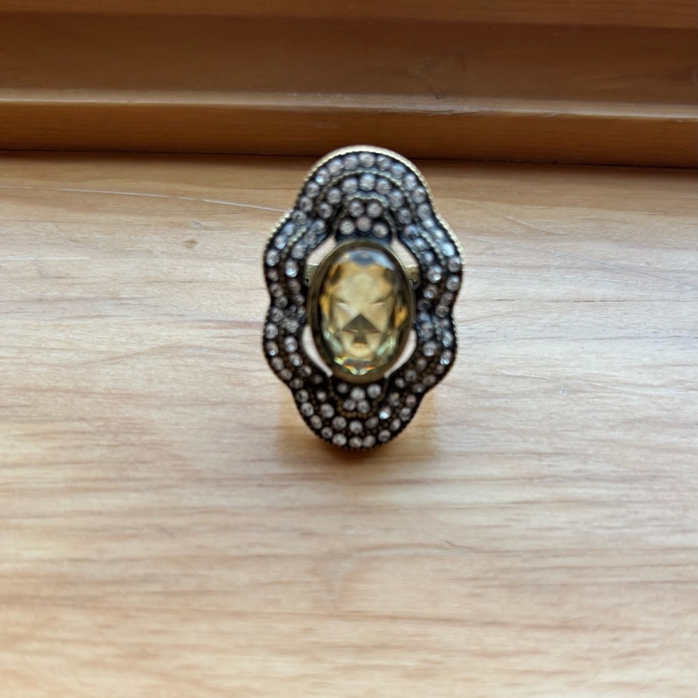 Chloe + Isabel North South Pave Ring 8